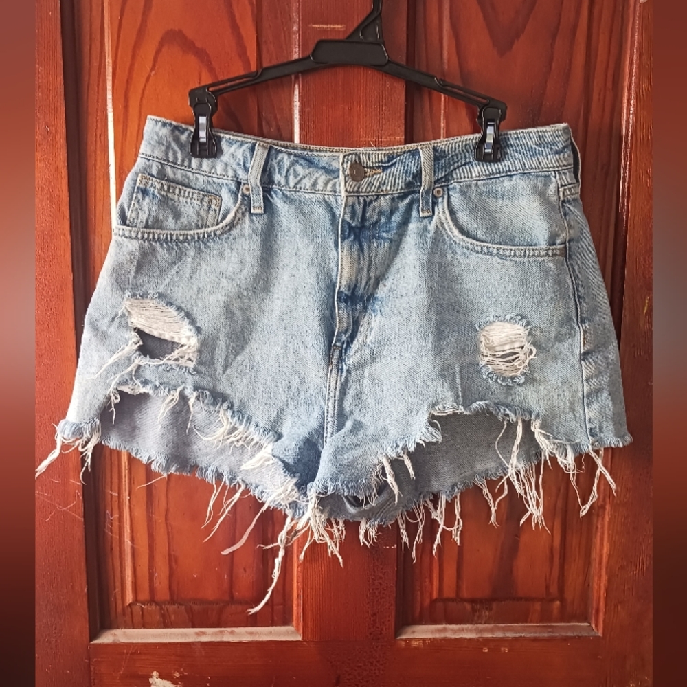 Forever 21 Cutoff Jean Shorts